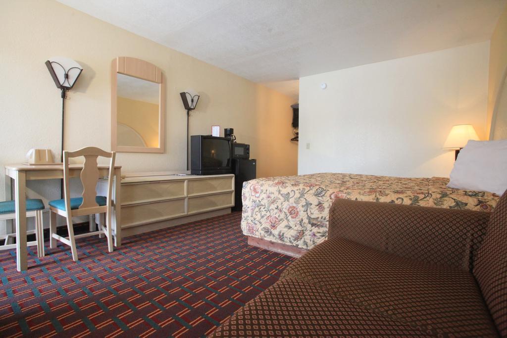 Regency Inn Pigeon Forge Habitación foto