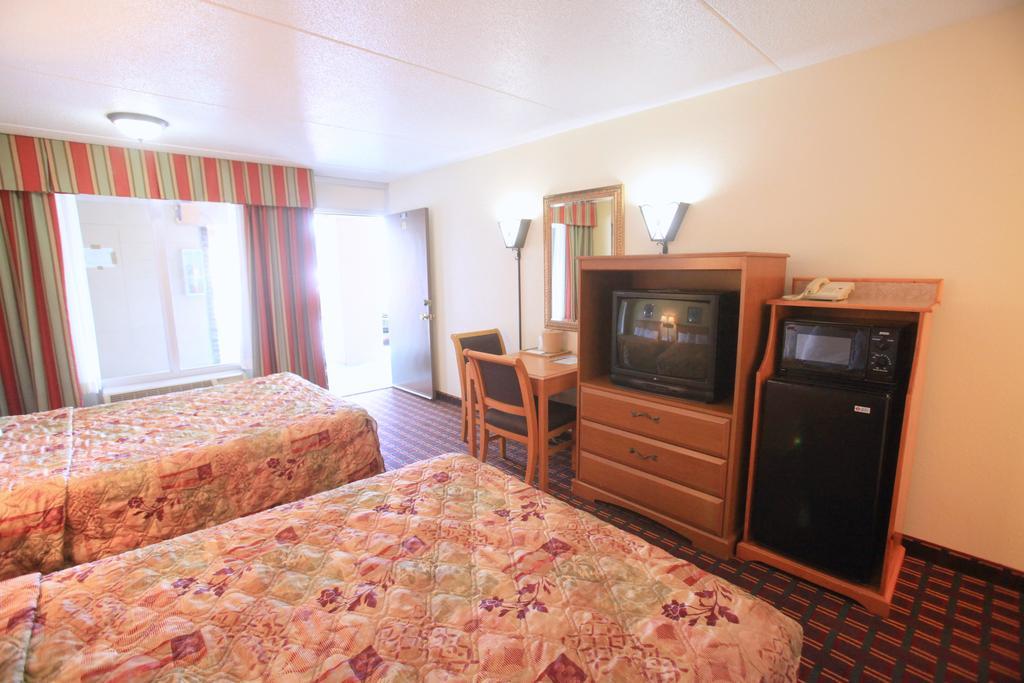 Regency Inn Pigeon Forge Habitación foto