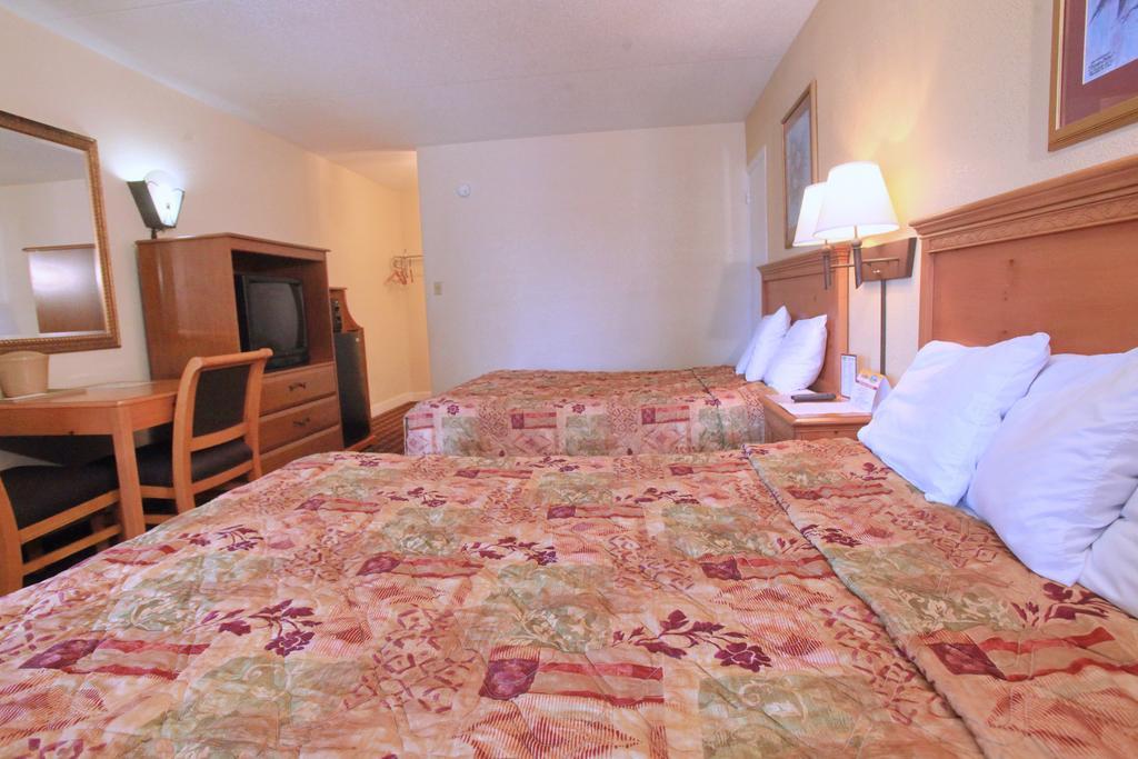 Regency Inn Pigeon Forge Habitación foto