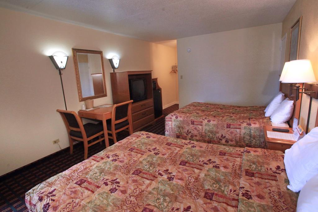 Regency Inn Pigeon Forge Habitación foto
